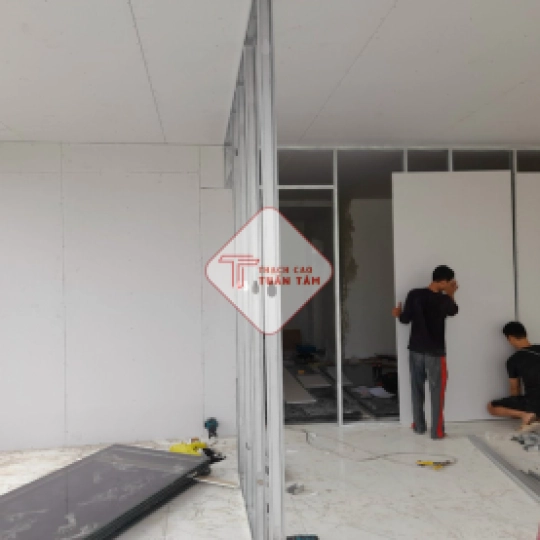 Vách ngăn thạch cao 25